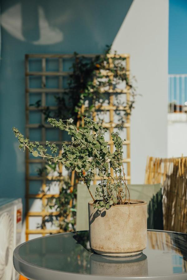 Loft With Private Parking Apartment Атина Екстериор снимка