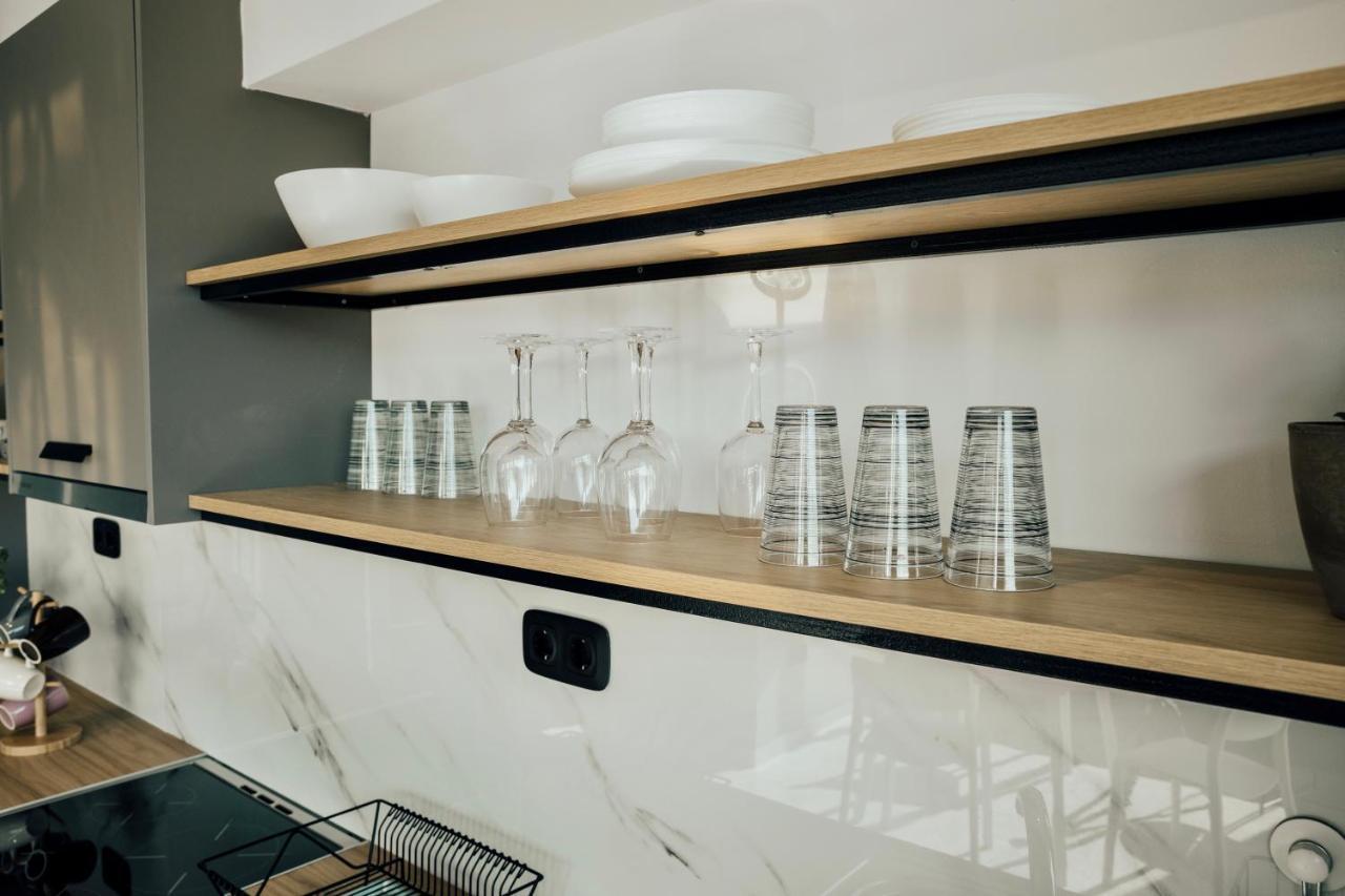 Loft With Private Parking Apartment Атина Екстериор снимка