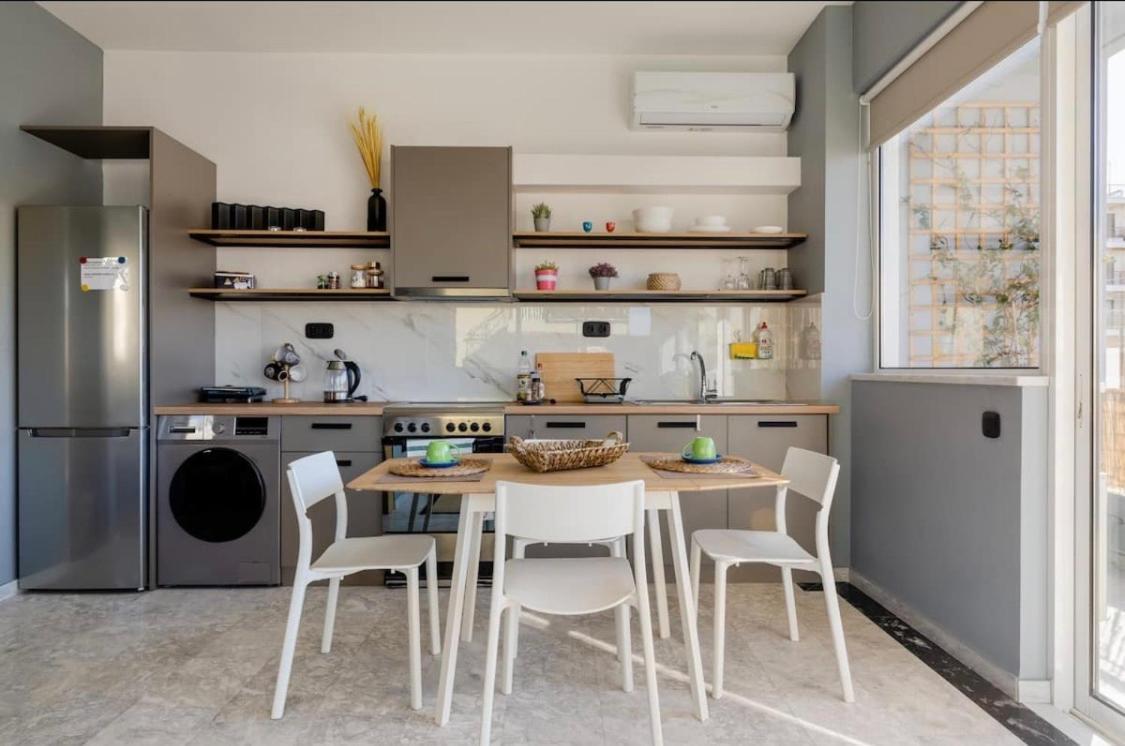 Loft With Private Parking Apartment Атина Екстериор снимка